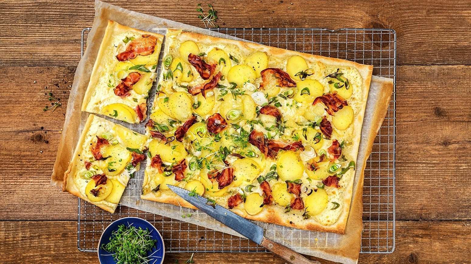Flammkuchen mit LUZERNER Rustico