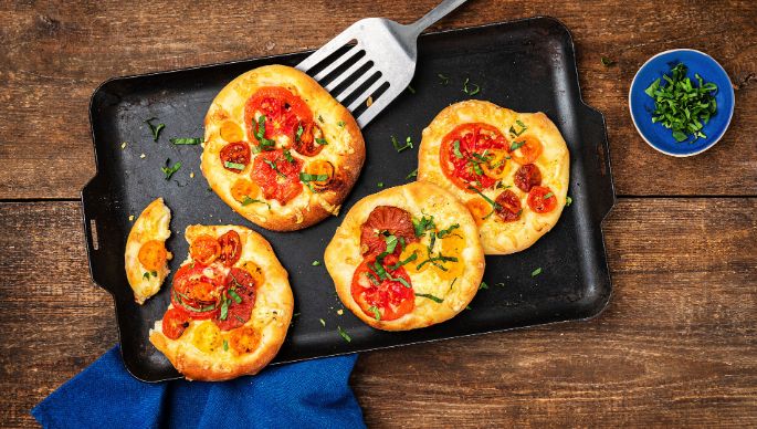 ch-emmi-luzerner-rezeptbild-mini-pizzas-stage-2